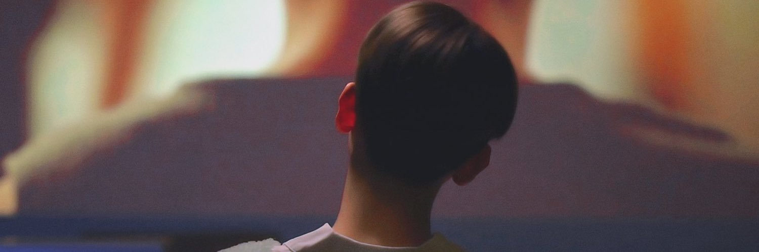 yani_min's profile banner image