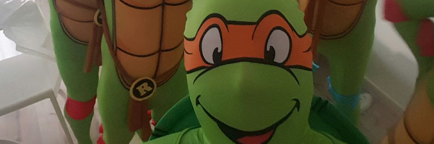 cr_1988's profile banner image