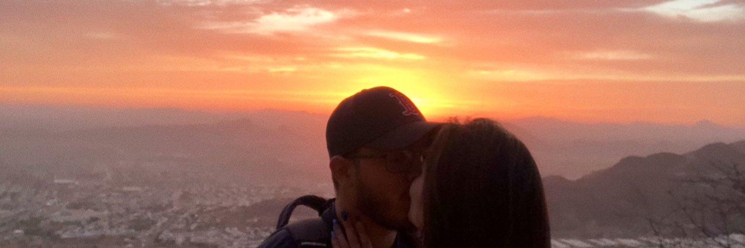 LizbethRuizV's profile banner image