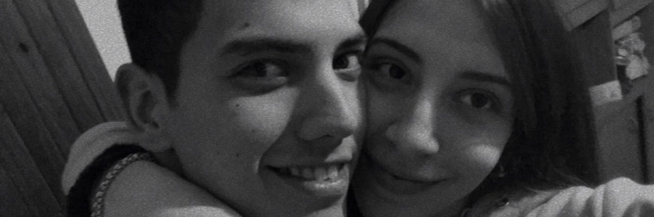 VickyRedolfi's profile banner image