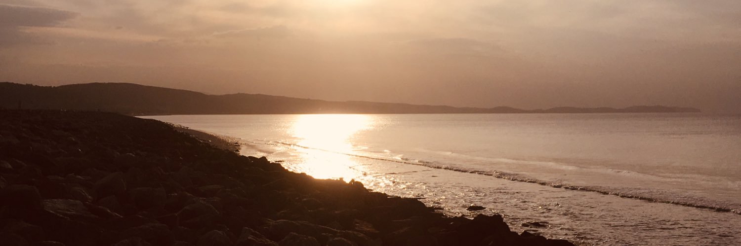HollyLou's profile banner image