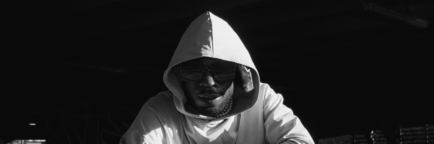 mrflohitmaster's profile banner image