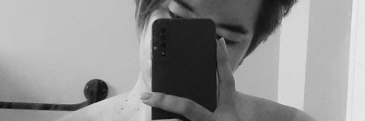 dietijan's profile banner image
