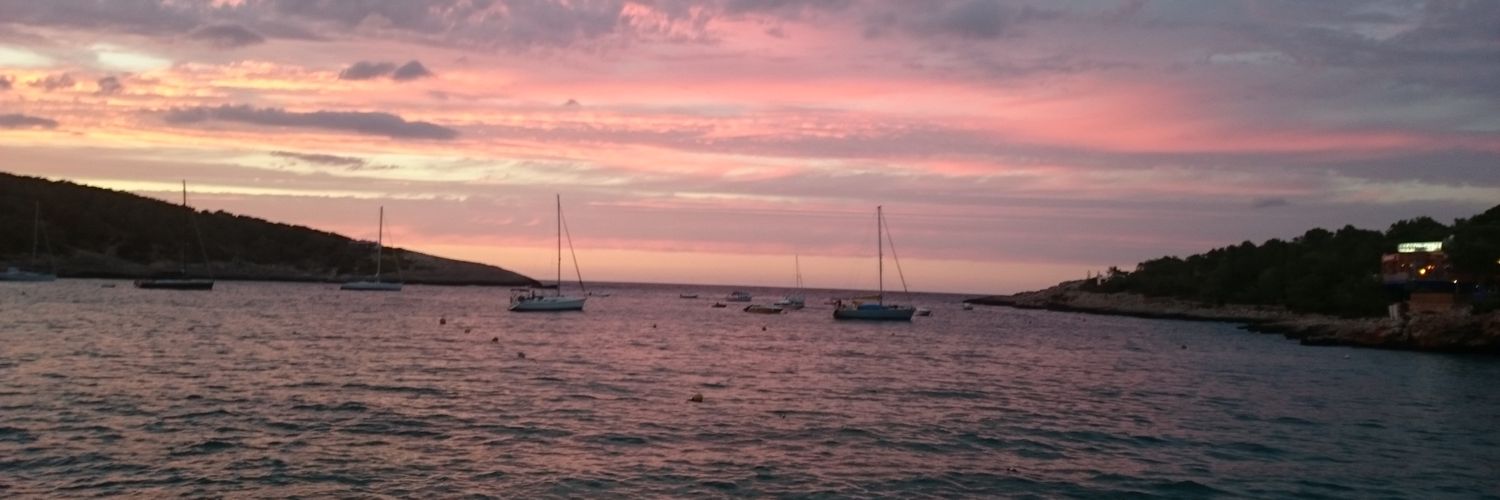 Danij_leigh's profile banner image