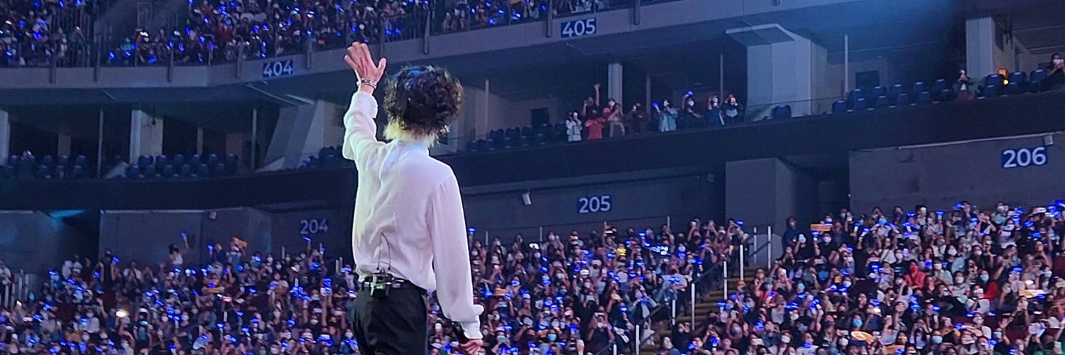 Belle0701's profile banner image