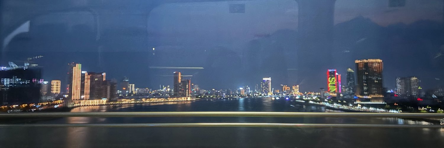 irnsznne's profile banner image