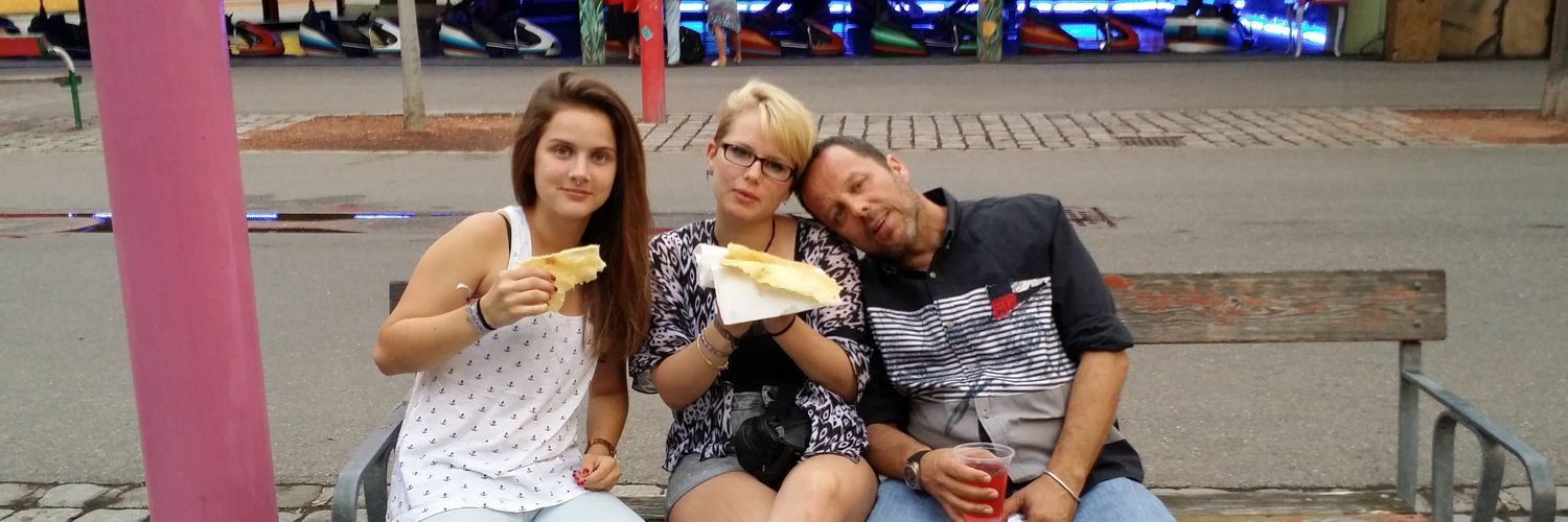 Blas González banner