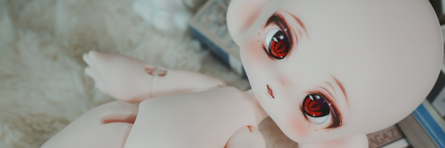 ririyozi's profile banner image