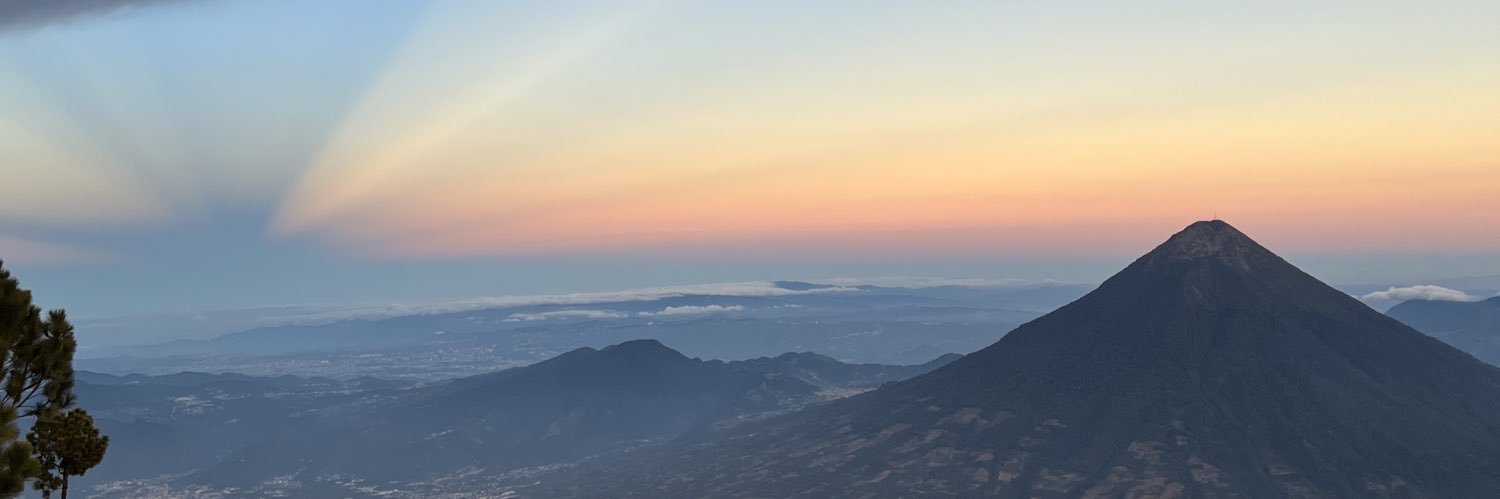 anahtello's profile banner image