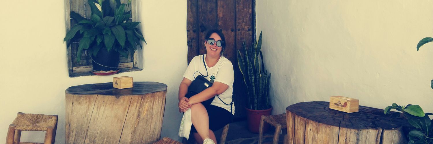 yoli8888's profile banner image