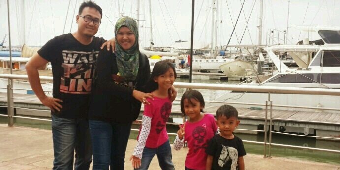 nizaazman's profile banner image