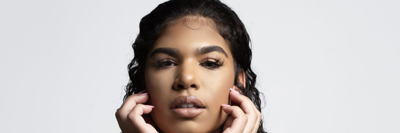 Renee Harmoni banner