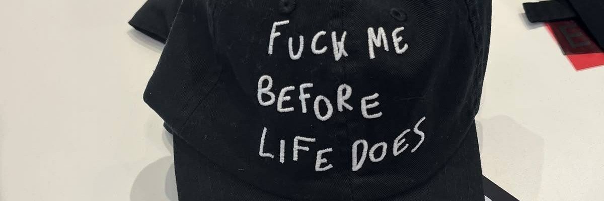 deeh_Farias's profile banner image
