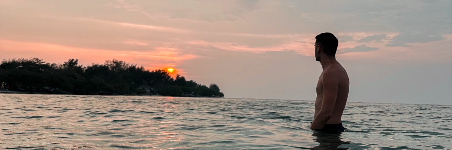 navaasrc's profile banner image