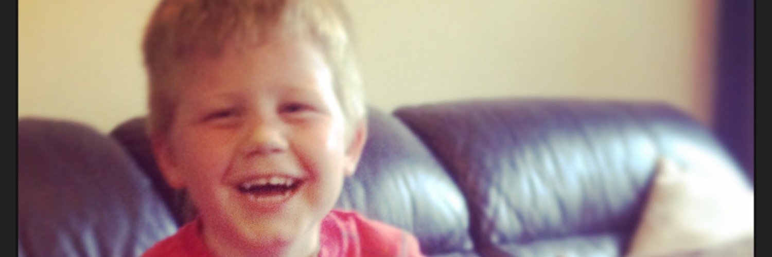 Kateharrymum's profile banner image