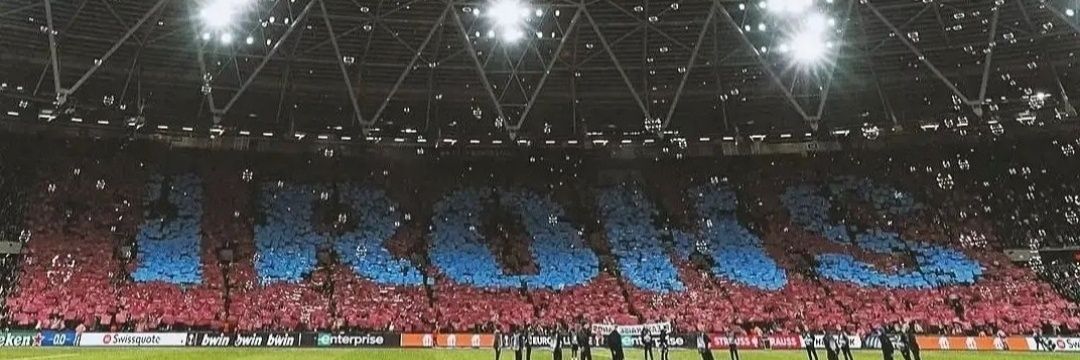 Gareth Thomas banner