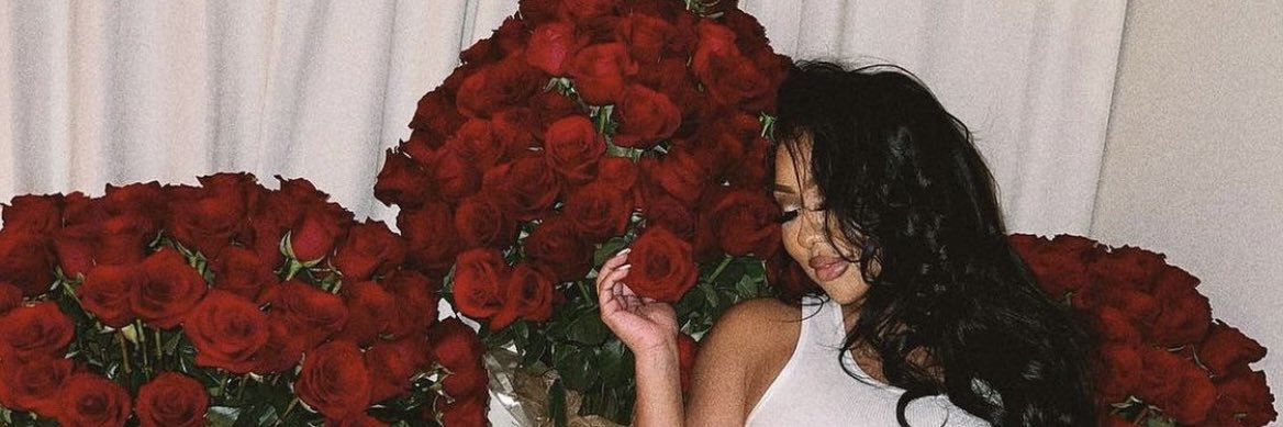 Jenaee___'s profile banner image