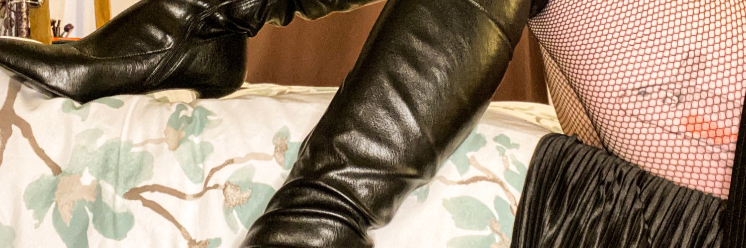 Lathlia's profile banner image