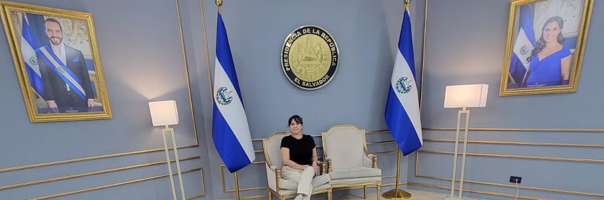  La ecuatoriana y El Salvadoreño. banner