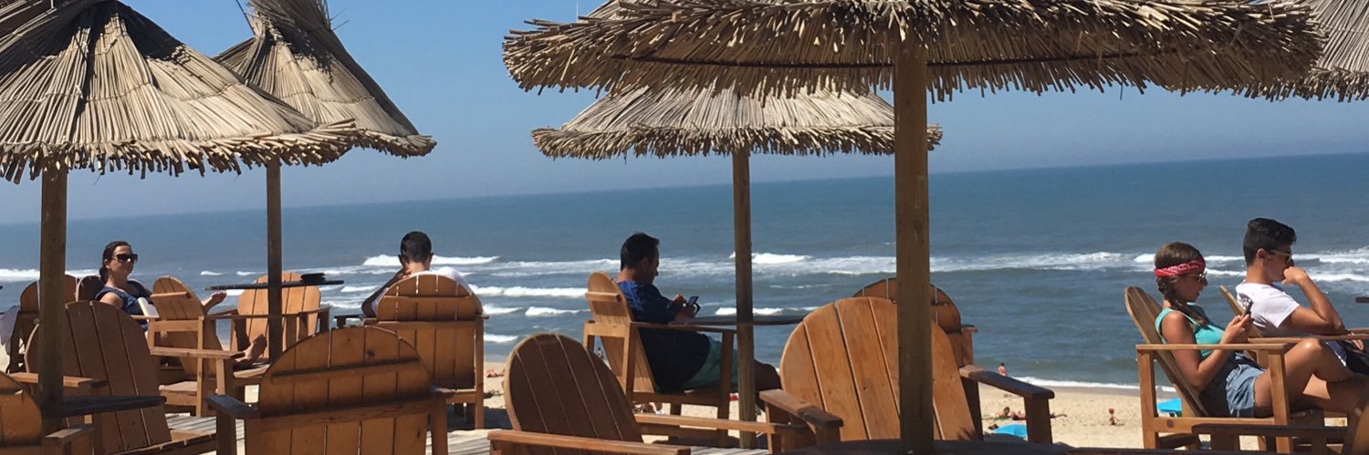 claradsnts's profile banner image