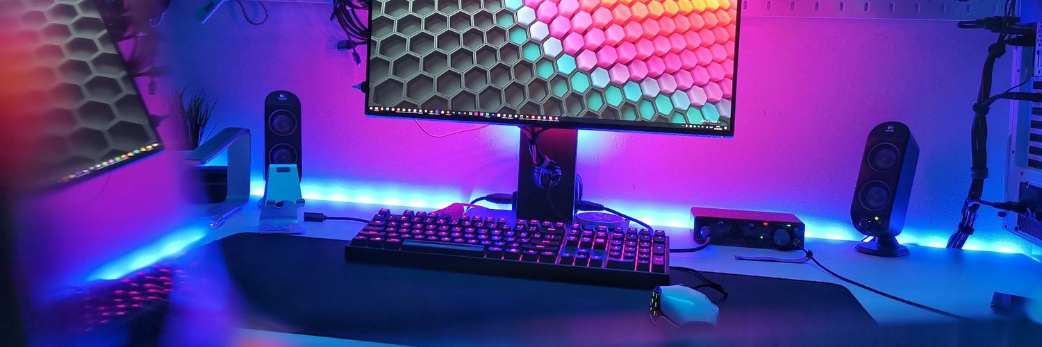 Uroš Miklavčič 🤘🦄 💙 banner