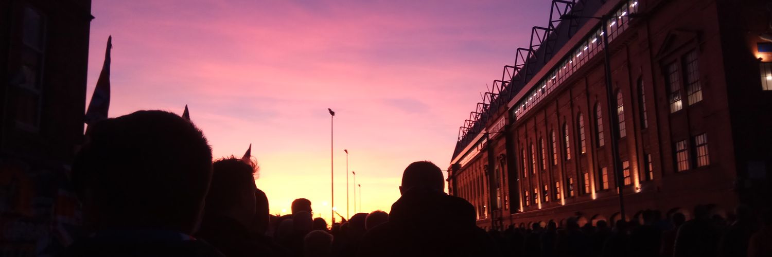 Mainstandbear banner