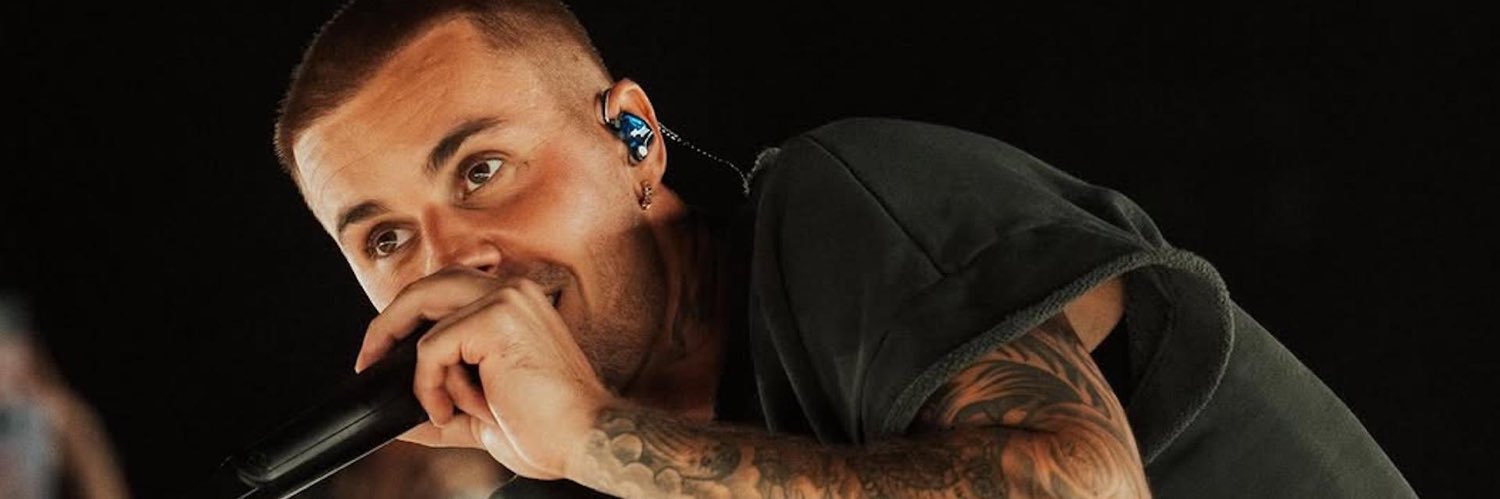 WeLoveFredo's profile banner image