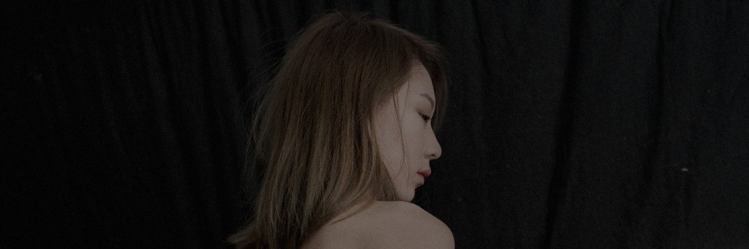 坦克压倒一切 banner