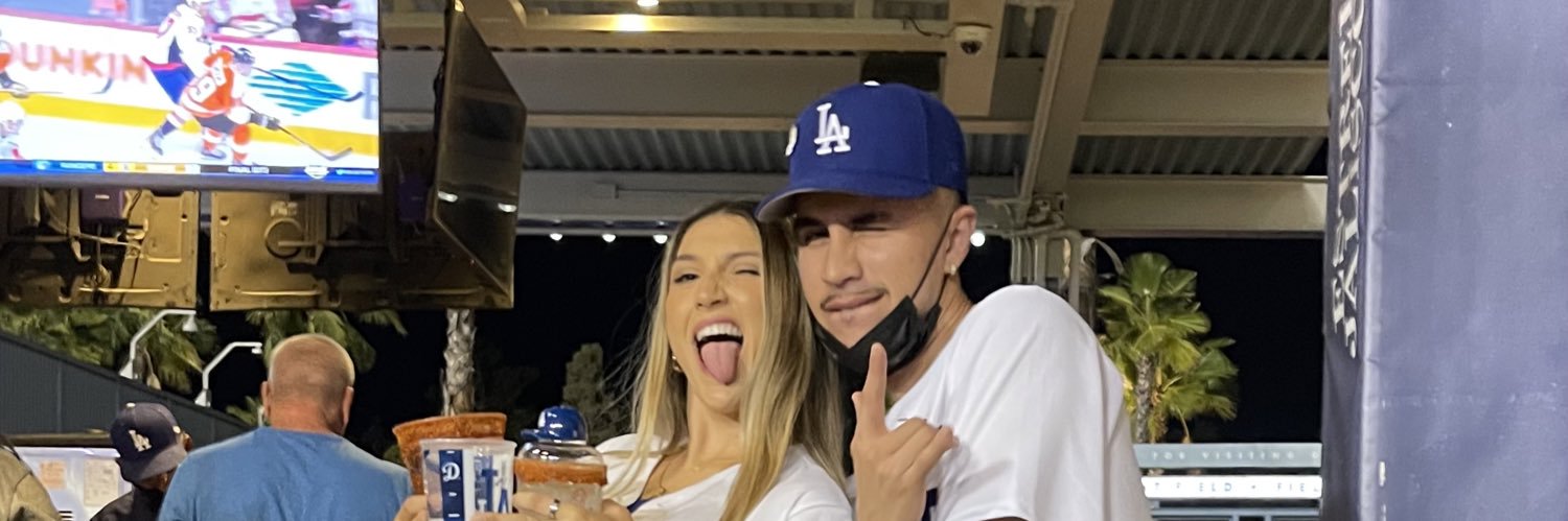 KassyMoreno_'s profile banner image