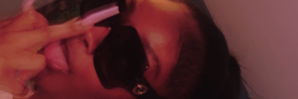 V_mulaaa's profile banner image