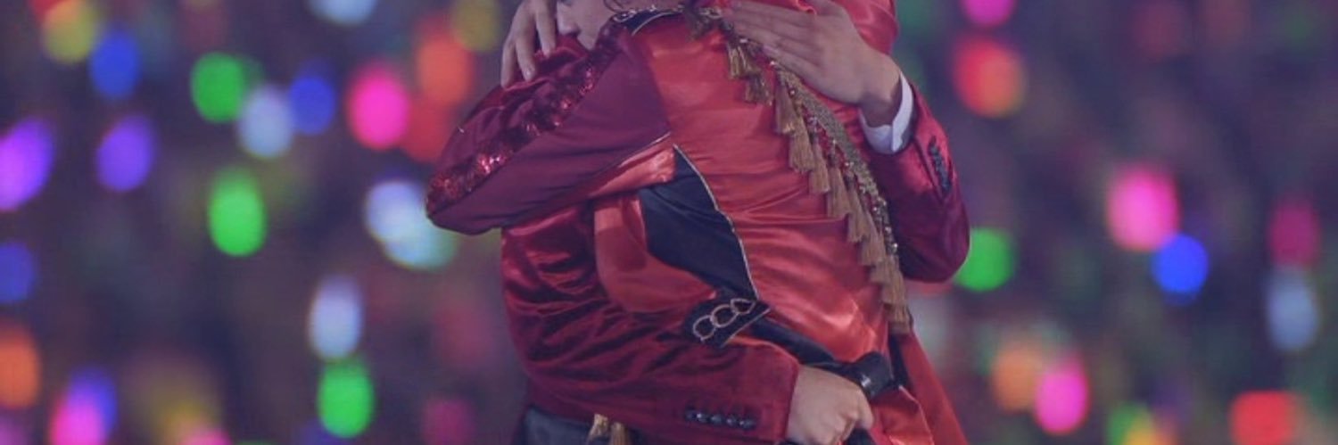 r_fm28's profile banner image