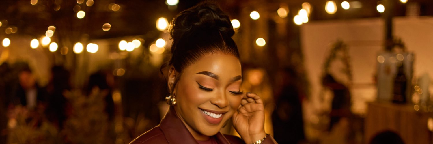 Dy_ress🐝🇿🇼 banner