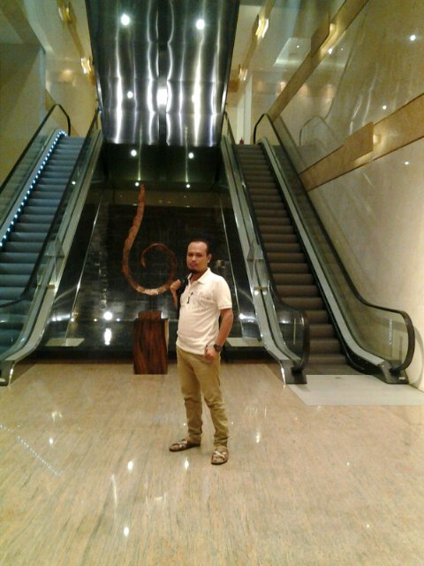 adyperdana1981's profile banner image
