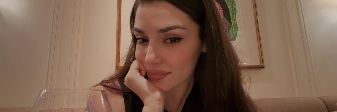 lalistini's profile banner image