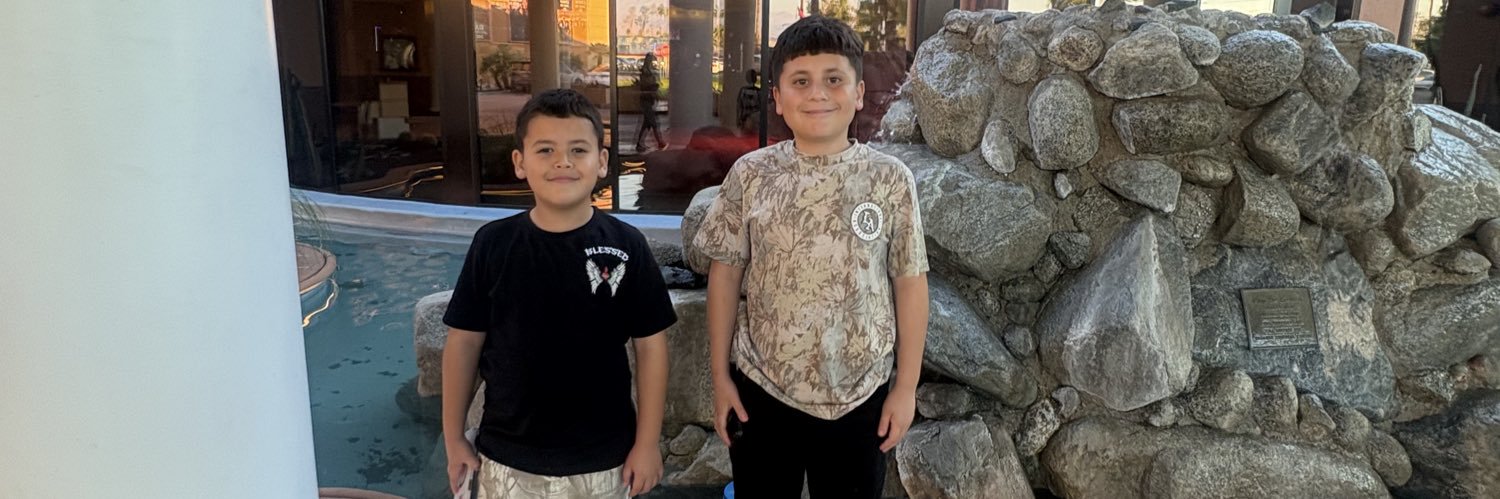 sammmmrios's profile banner image