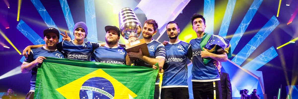 Arti___'s profile banner image