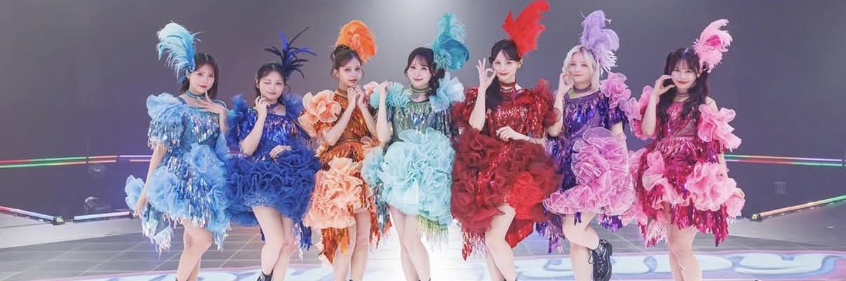 rearuwin's profile banner image