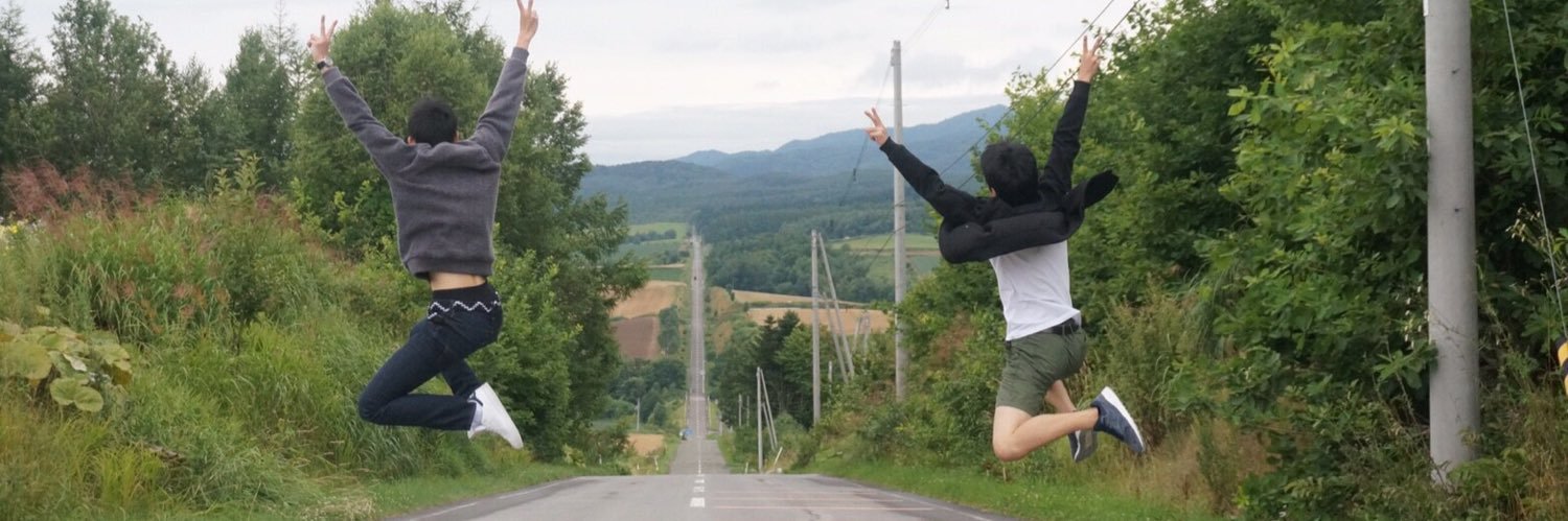 EYotti's profile banner image