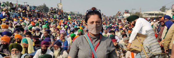 IsmatAraa Profile Banner
