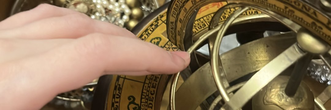 chloemooooore's profile banner image