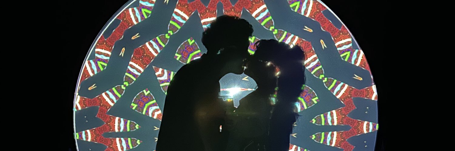 valle090's profile banner image