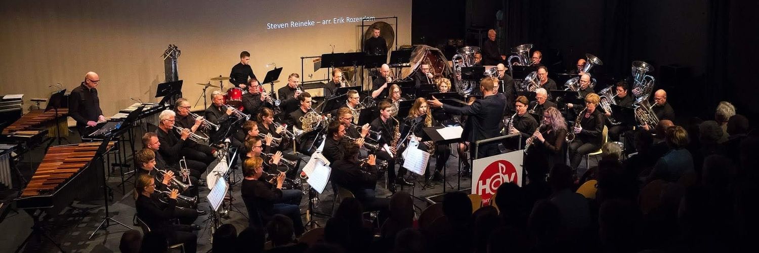 Sempre Crescendo banner