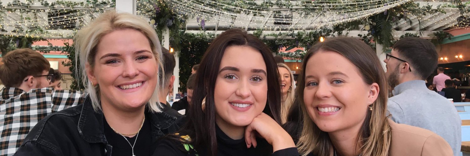 elysebrain's profile banner image