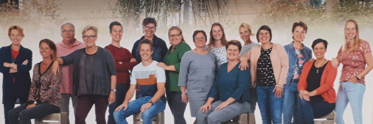 Hoeksteen's profile banner image