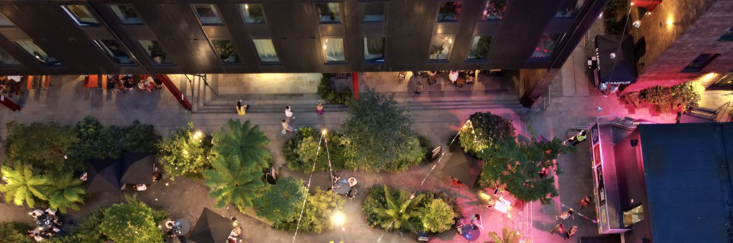 CAPITAL&CENTRIC banner