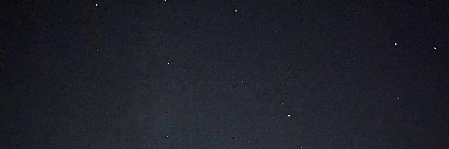 elelea03's profile banner image