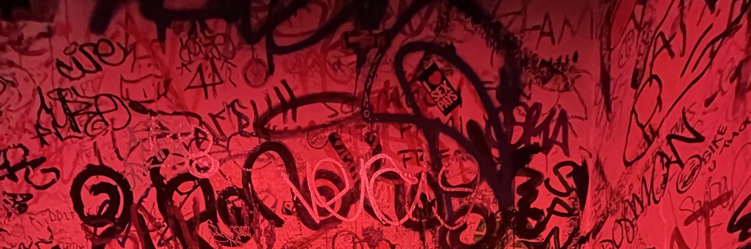 tris 📸 ⊬ always banner