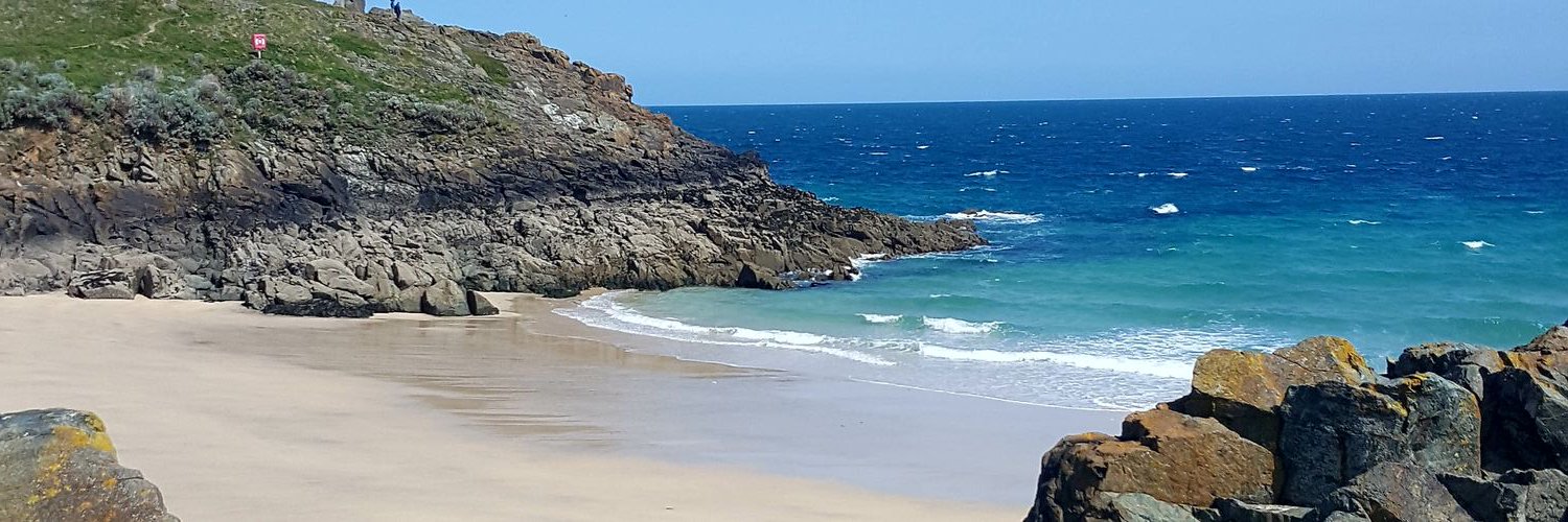 🌻 Angela 🌻 banner