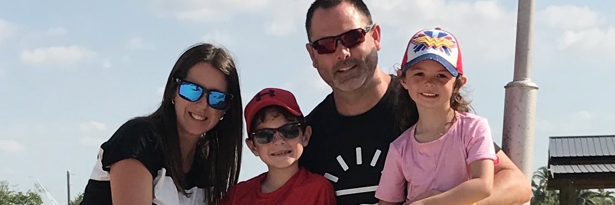 danabroms's profile banner image