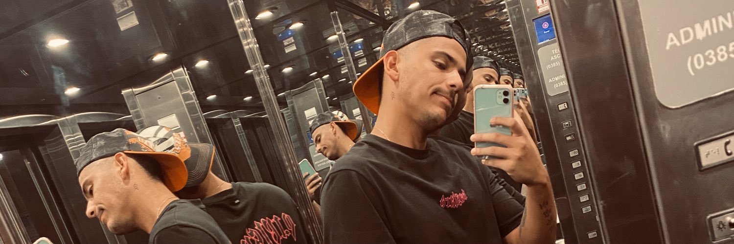 EmmaSuarez98's profile banner image